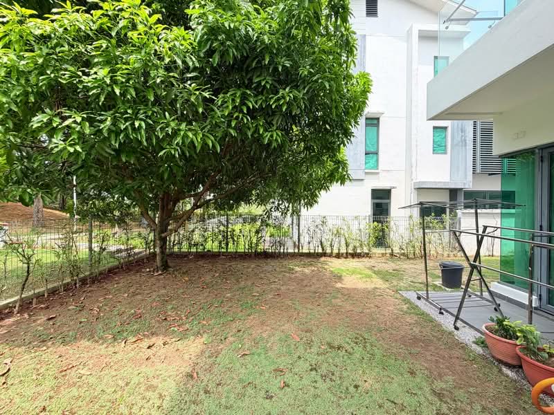 Bungalow House for Sale in Cyberjaya (Selangor) - Shiqin Saidin - Exterior - PropertyGuru.com.my