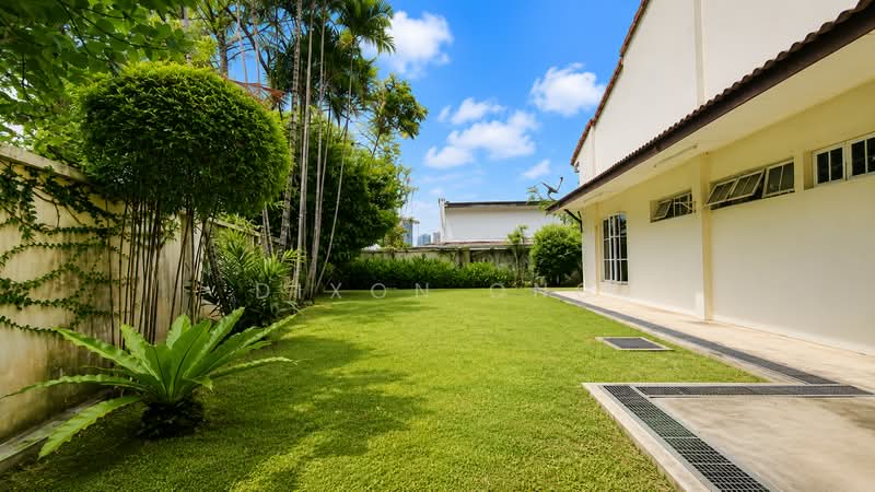 Rumah Banglo untuk Dijual di Taman Bukit Pantai (Bangsar) - Dixon Ong - Garden - PropertyGuru.com.my