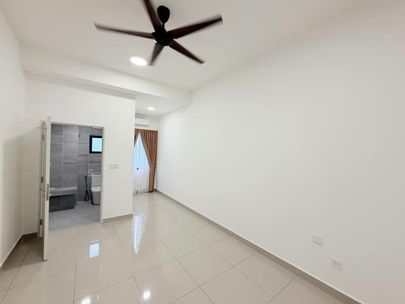 Rumah Teres 2-Tingkat untuk Dijual di Cyberjaya (Selangor) - Shiqin Saidin - Bathroom - PropertyGuru.com.my