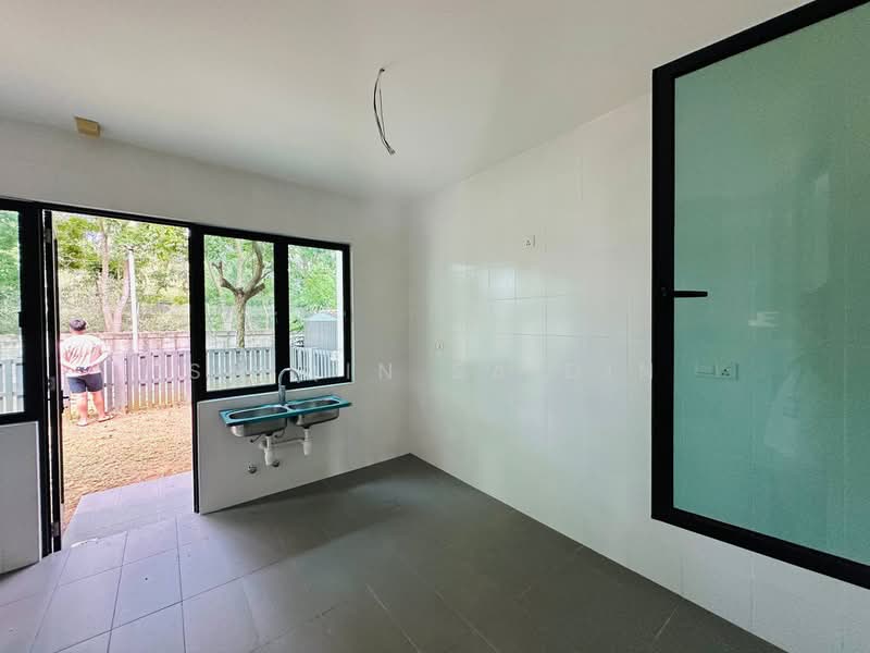 Semi-Detached House for Sale in Setia Eco Glades (Cyberjaya) - Shiqin Saidin - Kitchen - PropertyGuru.com.my