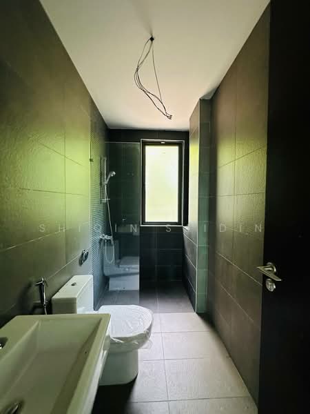 Semi-Detached House for Sale in Setia Eco Glades (Cyberjaya) - Shiqin Saidin - Bathroom - PropertyGuru.com.my