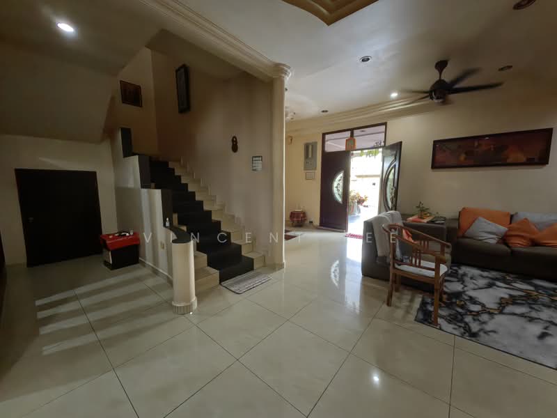 Semi-Detached House for Sale in Kuala Selangor (Selangor) - Vincent Tee - Living Room - PropertyGuru.com.my