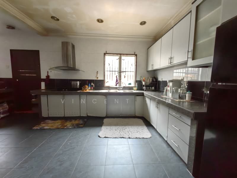 Semi-Detached House for Sale in Kuala Selangor (Selangor) - Vincent Tee - Kitchen - PropertyGuru.com.my