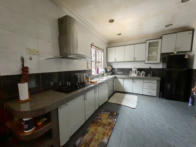 Semi-Detached House for Sale in Kuala Selangor (Selangor) - Vincent Tee - Kitchen - PropertyGuru.com.my