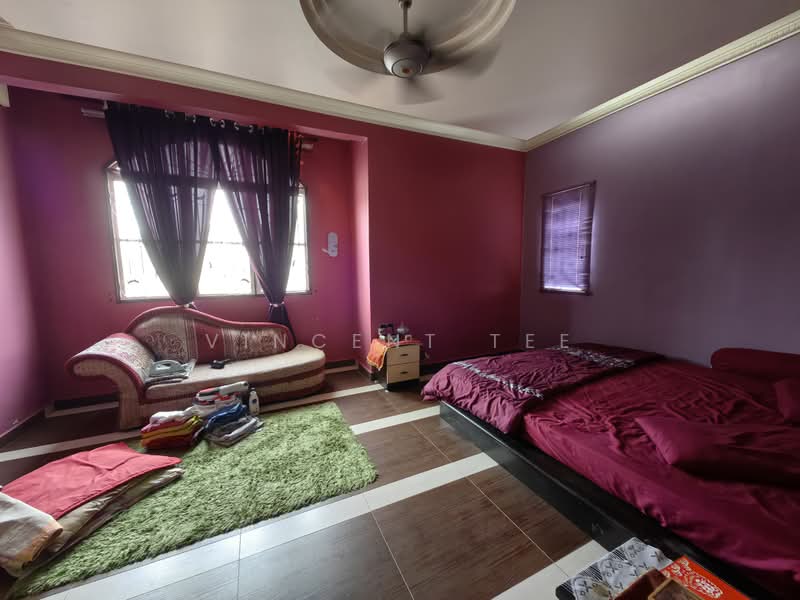 Semi-Detached House for Sale in Kuala Selangor (Selangor) - Vincent Tee - Bedroom - PropertyGuru.com.my