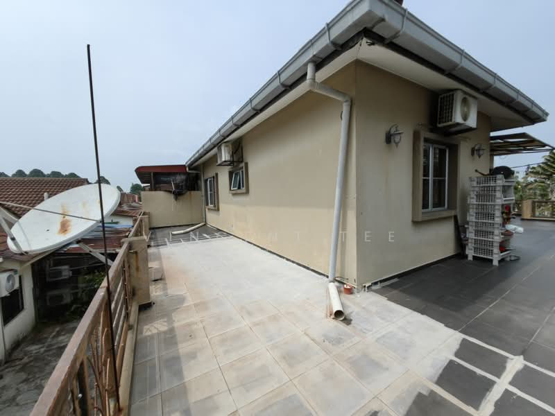 Semi-Detached House for Sale in Kuala Selangor (Selangor) - Vincent Tee - Exterior - PropertyGuru.com.my