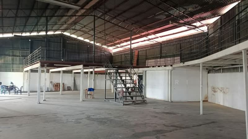 Warehouse for Rent in Tunjong (Kota Bharu) - Nabila Nazori - Interior - PropertyGuru.com.my