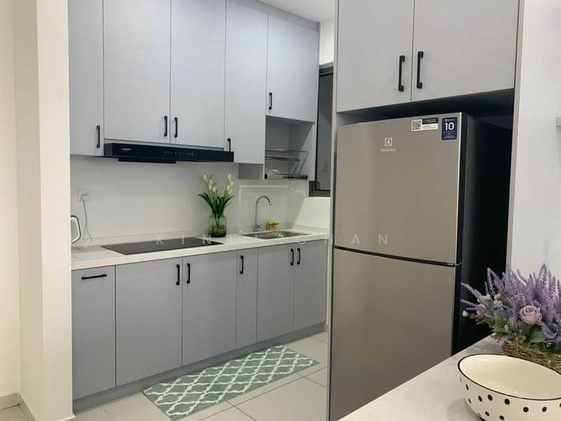 Kediaman Servis untuk Dijual di Kenwingston Platz - KINKI CHAN - Kitchen - PropertyGuru.com.my