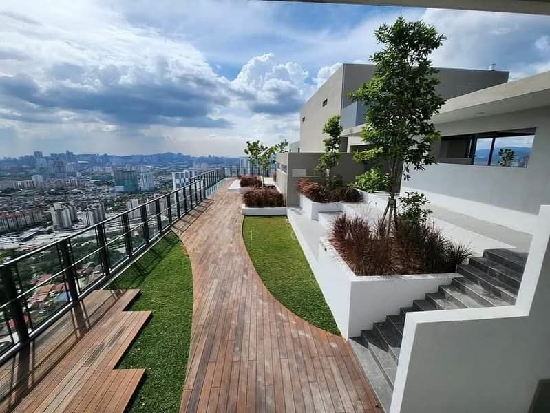 Kediaman Servis untuk Dijual di Kenwingston Platz - KINKI CHAN - Exterior - PropertyGuru.com.my
