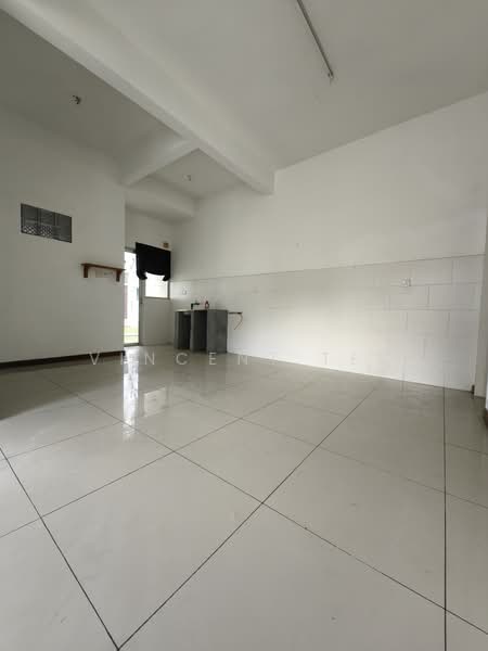 Townhouse for Sale in Tambun (Perak) - Vincent Tee - Kitchen - PropertyGuru.com.my