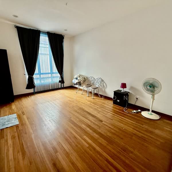 Rumah Berkembar untuk Dijual di Senibong (Permas Jaya) - MekMek Fong - PropertyGuru.com.my