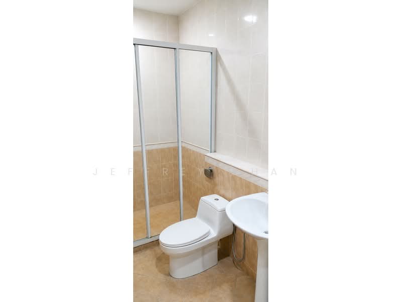 Servis Apartment untuk Disewa di The Heritage Residence - Jeffrey Chan - Bathroom - PropertyGuru.com.my