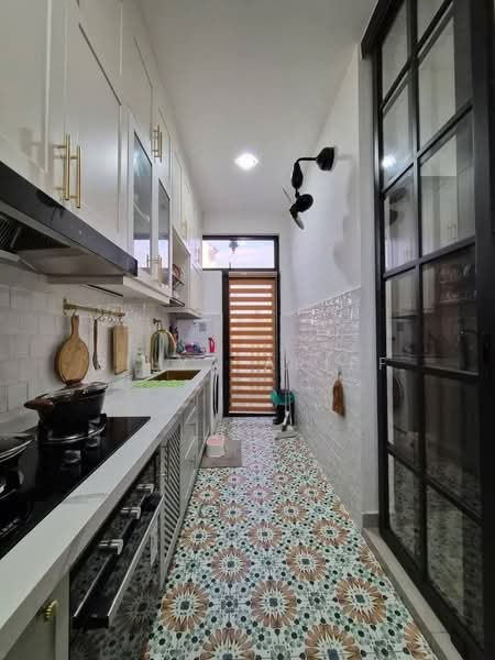 2-storey Terraced House for Sale in Setia Safiro (Cyberjaya) - BILYA ARIFF - Kitchen - PropertyGuru.com.my