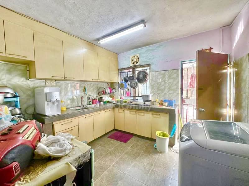 2-storey Terraced House for Sale in Taman Serdang Raya (Seri Kembangan) - Fauran Nawawi - PropertyGuru.com.my