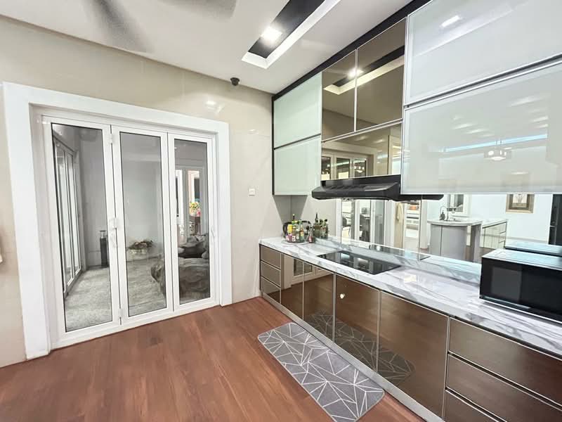 Rumah Teres 2 Tingkat untuk Dijual di Temasya Glenmarie (Glenmarie) - Lai YK - Kitchen - PropertyGuru.com.my