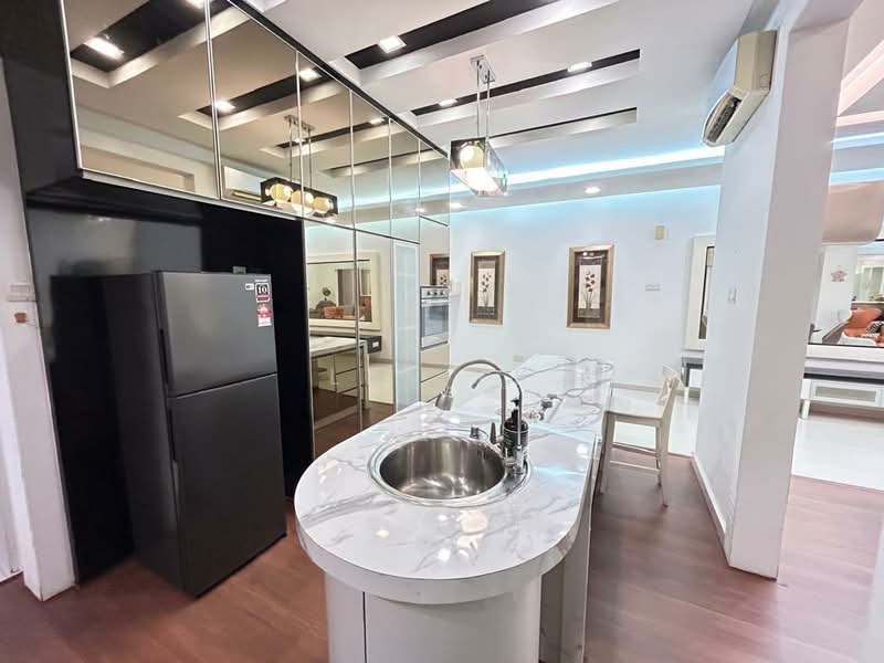Rumah Teres 2 Tingkat untuk Dijual di Temasya Glenmarie (Glenmarie) - Lai YK - Kitchen - PropertyGuru.com.my