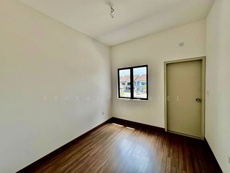 2-storey Terraced House for Sale in Bandar Bukit Raja (Klang) - Ashraff Daniel - Interior - PropertyGuru.com.my