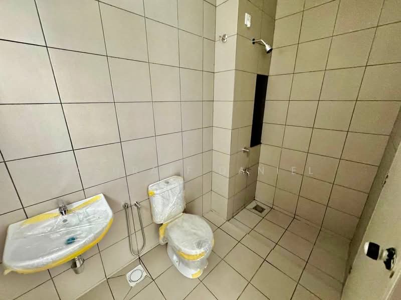 2-storey Terraced House for Sale in Bandar Bukit Raja (Klang) - Ashraff Daniel - Bathroom - PropertyGuru.com.my