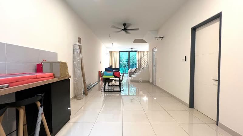 3-storey Terraced House for Sale in Bandar Nusaputra (Puchong) - Zul Hasif - PropertyGuru.com.my