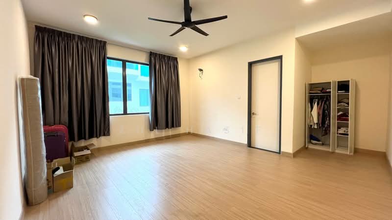 3-storey Terraced House for Sale in Bandar Nusaputra (Puchong) - Zul Hasif - PropertyGuru.com.my