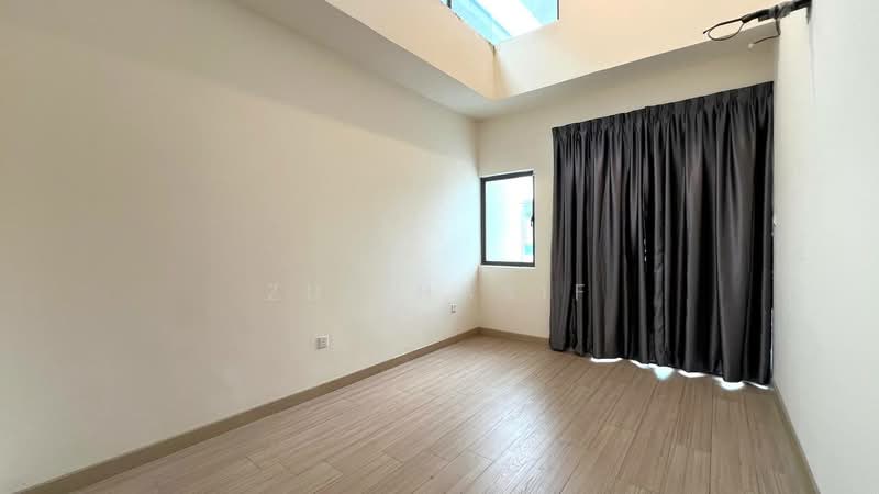 3-storey Terraced House for Sale in Bandar Nusaputra (Puchong) - Zul Hasif - PropertyGuru.com.my