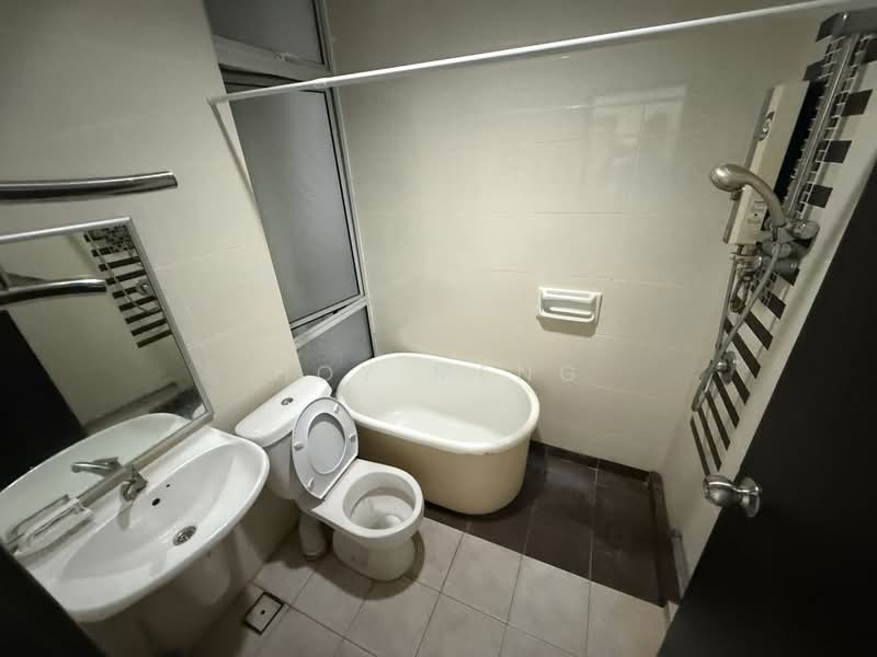 Condominium for Sale at The Brezza - Hoy Meng - Bathroom - PropertyGuru.com.my