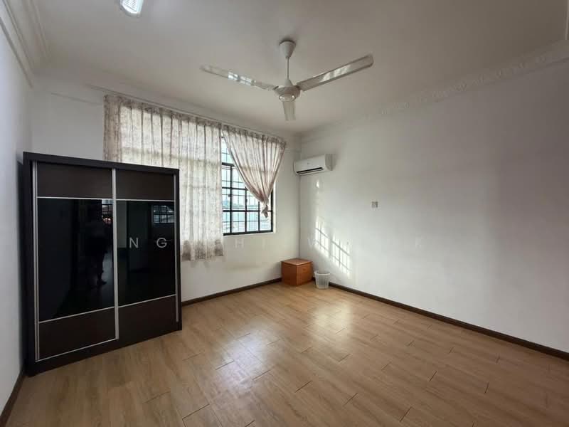 Semi-Detached House for Sale in Kota Kinabalu (Sabah) - Ng Chiew Yok - Bedroom - PropertyGuru.com.my