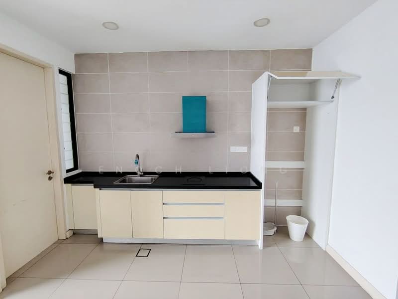 Service Residence for Rent at D'Pristine - Enoch Liong - Kitchen - PropertyGuru.com.my