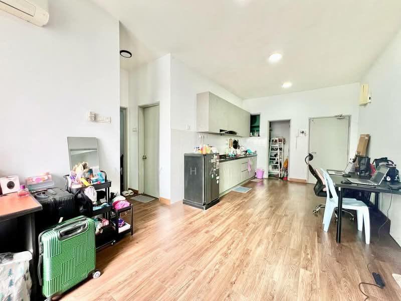 Kediaman Servis untuk Disewa di The Zizz @ Damansara North - Jimmy Haryzul - Kitchen - PropertyGuru.com.my