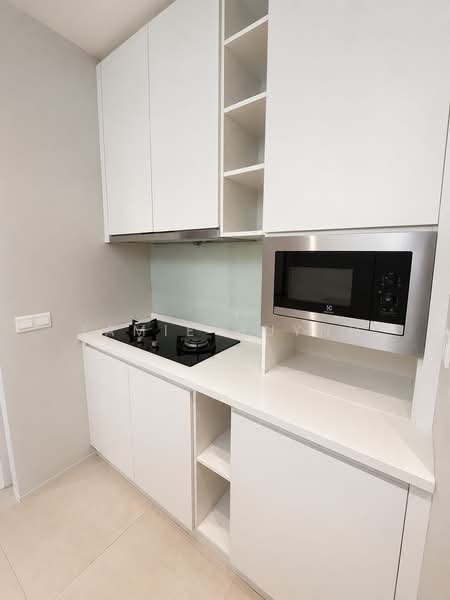 Kediaman Servis untuk Dijual di Lumi Tropicana Serviced Residence - Jamie Huynh - Kitchen - PropertyGuru.com.my