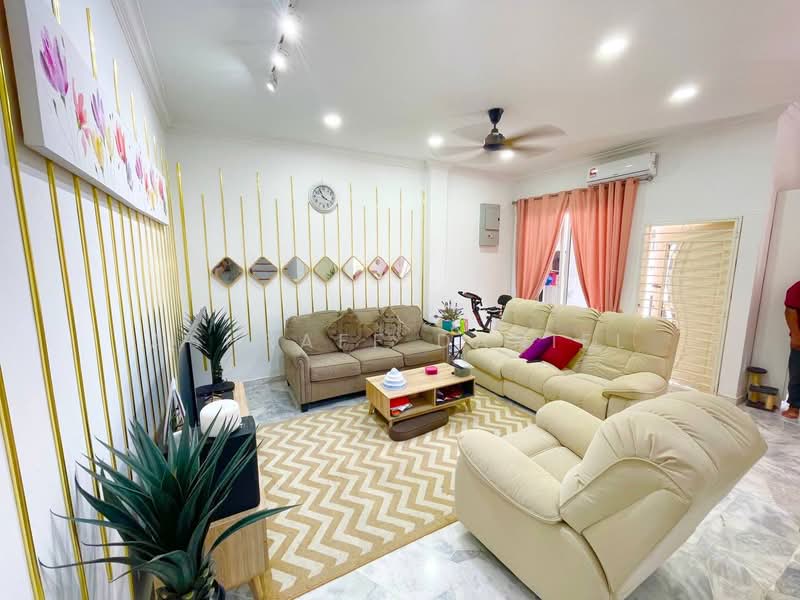 Rumah Berkembar untuk Dijual di Keramat (Kuala Lumpur) - Ashraff Daniel - Living Room - PropertyGuru.com.my