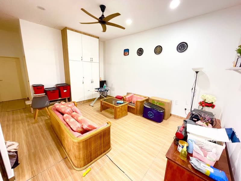 Rumah Berkembar untuk Dijual di Keramat (Kuala Lumpur) - Ashraff Daniel - Living Room - PropertyGuru.com.my