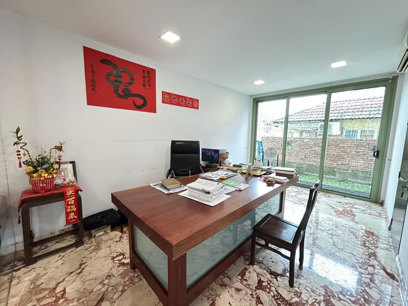 Rumah Banglo untuk Dijual di Usj 5 (Subang Jaya) - Lai YK - Study - PropertyGuru.com.my