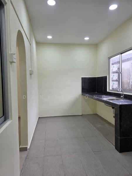 Terraced House for Sale in Skudai (Johor) - Daniel Yong - Kitchen - PropertyGuru.com.my