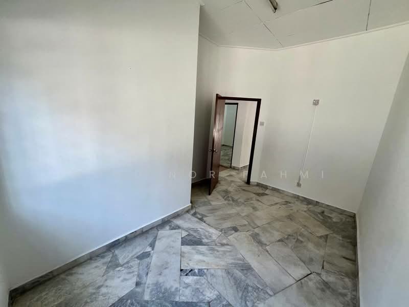 Rumah Teres 1.5 Tingkat untuk Dijual di Klang (Selangor) - Mohd Nor Fahmi - Interior - PropertyGuru.com.my