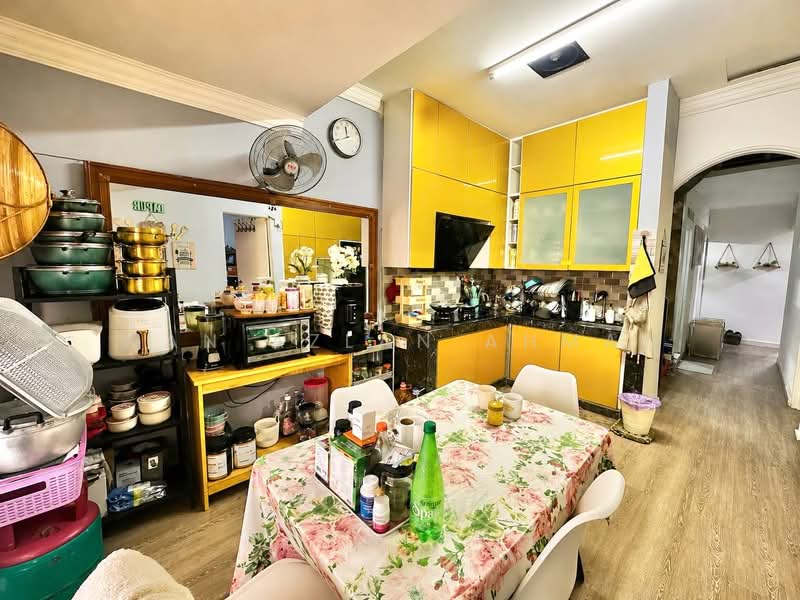 Rumah Teres 1-Tingkat untuk Dijual di Bukit Rahman Putra (Sungai Buloh) - Wan Azlan Ahmad - PropertyGuru.com.my