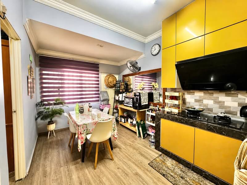 Rumah Teres 1-Tingkat untuk Dijual di Bukit Rahman Putra (Sungai Buloh) - Wan Azlan Ahmad - PropertyGuru.com.my