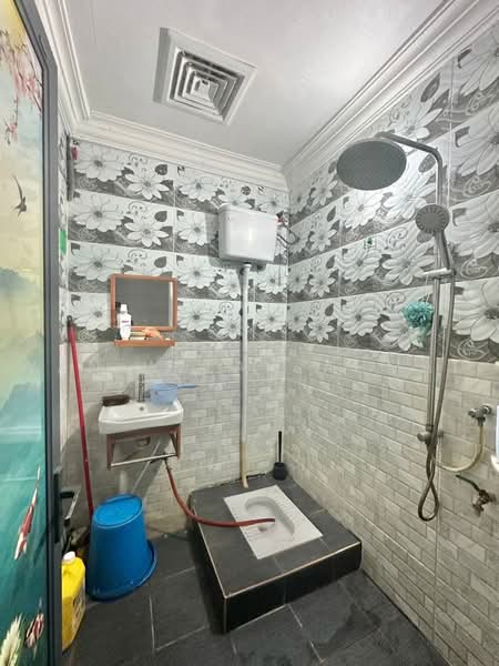 Rumah Teres 1-Tingkat untuk Dijual di Bukit Rahman Putra (Sungai Buloh) - Wan Azlan Ahmad - PropertyGuru.com.my