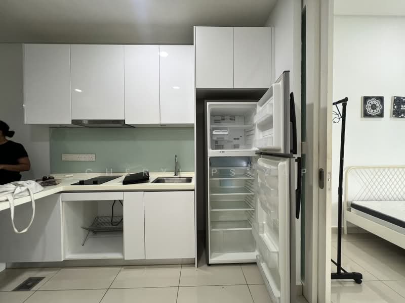 Servis Apartment untuk Disewa di Centrus Soho - Cheryl PS Yap - Kitchen - PropertyGuru.com.my