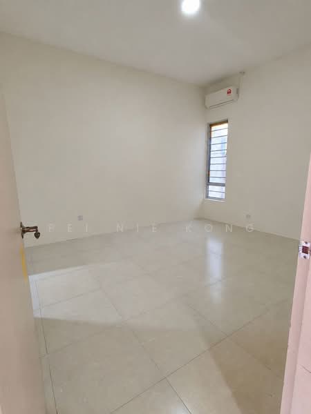 1-storey Terraced House for Sale in Senadin (Miri) - Pei Nie Kong - PropertyGuru.com.my