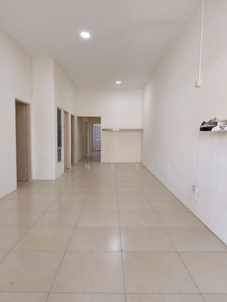 1-storey Terraced House for Sale in Senadin (Miri) - Pei Nie Kong - PropertyGuru.com.my