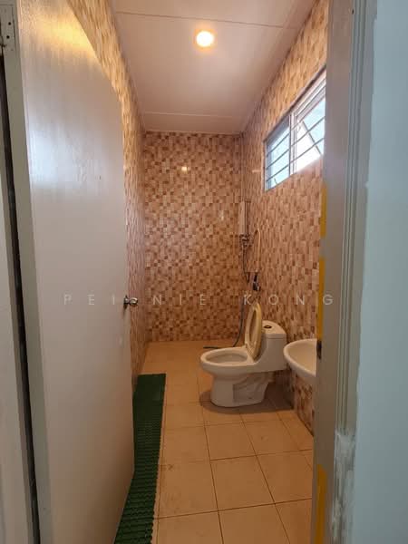 1-storey Terraced House for Sale in Senadin (Miri) - Pei Nie Kong - PropertyGuru.com.my
