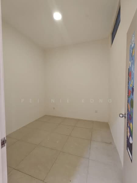 1-storey Terraced House for Sale in Senadin (Miri) - Pei Nie Kong - PropertyGuru.com.my