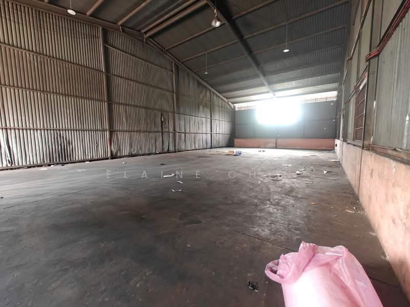 Warehouse for Rent in Segambut (Kuala Lumpur) - Elaine Chin - Interior - PropertyGuru.com.my