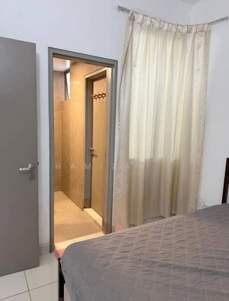 Kediaman Servis untuk Disewa di Vega Residensi 1 - Hamizah . - Bedroom - PropertyGuru.com.my