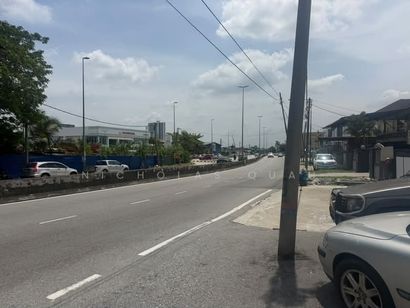 Shop for Rent in Kampung Baru Subang (Sungai Buloh) - Nicholas Quah - Exterior - PropertyGuru.com.my