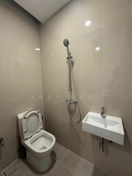Servis Apartment untuk Disewa di Pavilion Damansara Heights - Andy Chai - Bathroom - PropertyGuru.com.my