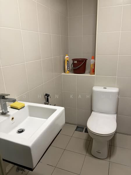 Service Residence for Rent at Suria Jelutong - Leo Hon Kah Hin - Bathroom - PropertyGuru.com.my