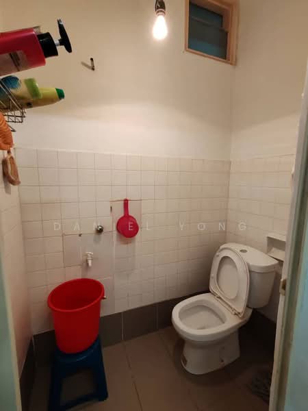 Terraced House for Sale in Taman Munsyi Ibrahim (Johor Bahru) - Daniel Yong - Bathroom - PropertyGuru.com.my