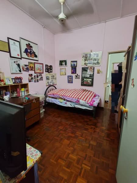 Terraced House for Sale in Taman Munsyi Ibrahim (Johor Bahru) - Daniel Yong - Bedroom - PropertyGuru.com.my